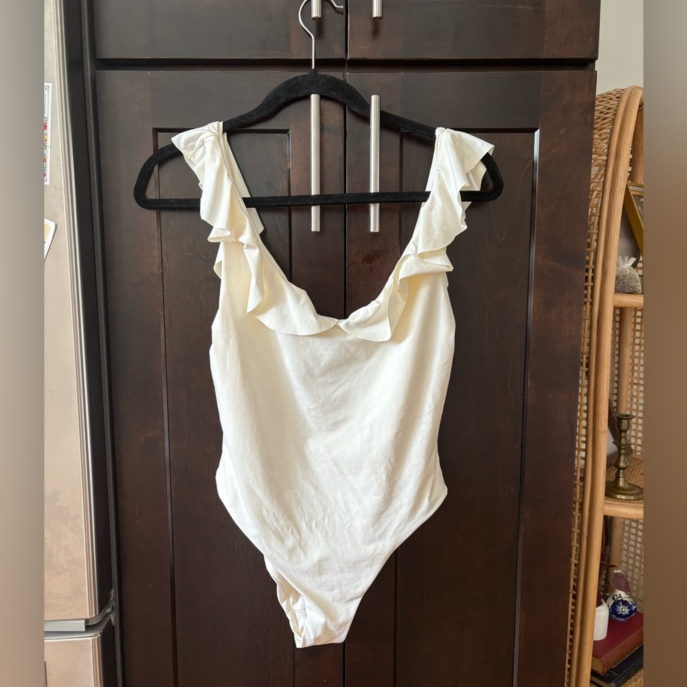 Eberjay | So Solid Loreta Ruffle One Piece - Picture 3 of 6